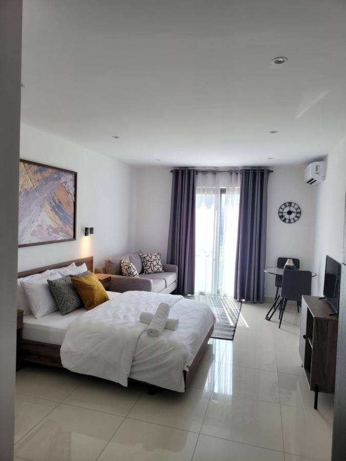 Rt Properties @ The Lennox Airport Residential Akra Dış mekan fotoğraf